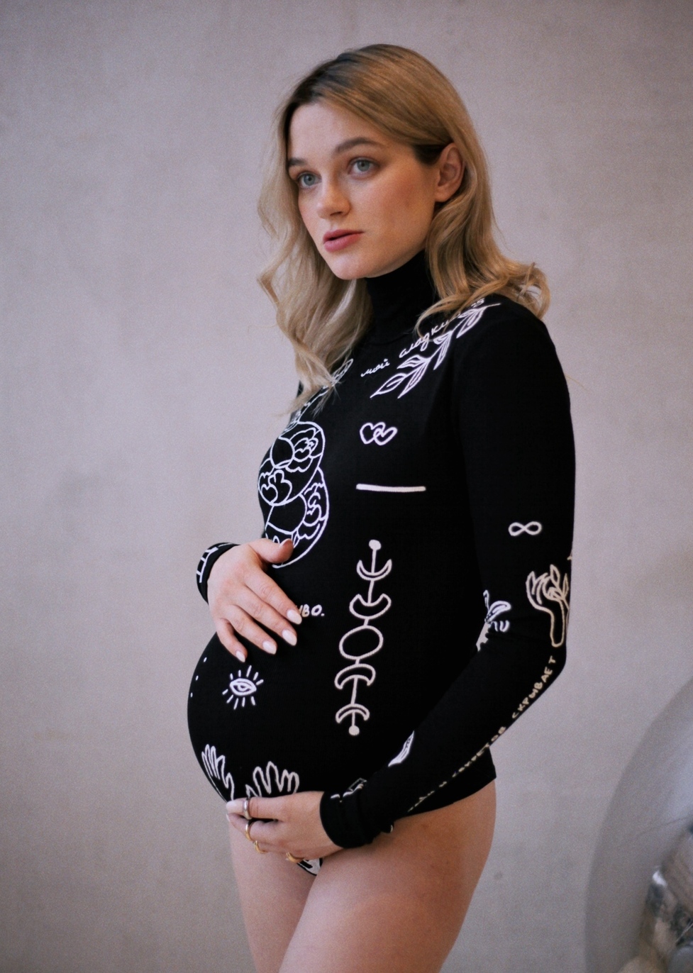 Боди-водолазка с татуировками